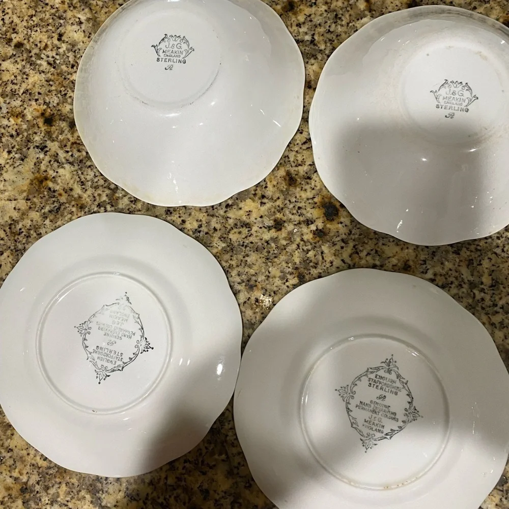 8 VTG J & G Meakin England Sterling Renaissance Green 1 Soup 3 Cereal 4 Saucers